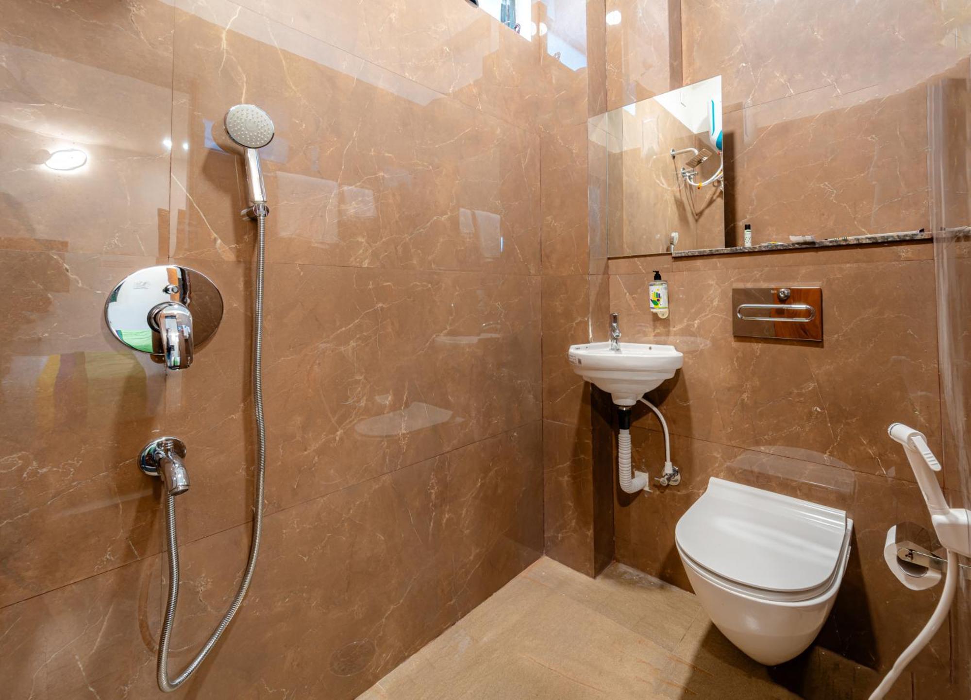 Treebo Pure Earth Stay, Vijay Nagar インドール エクステリア 写真